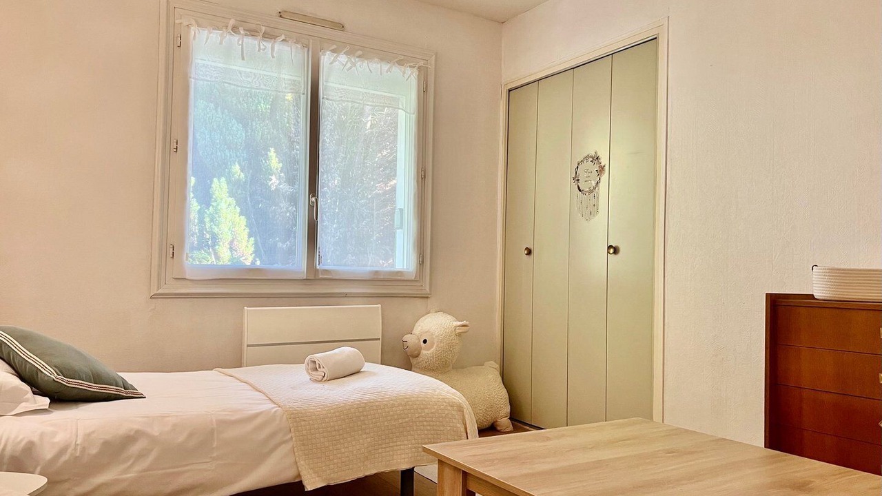 Photo of Bedroom in Fontaine-le-Comte