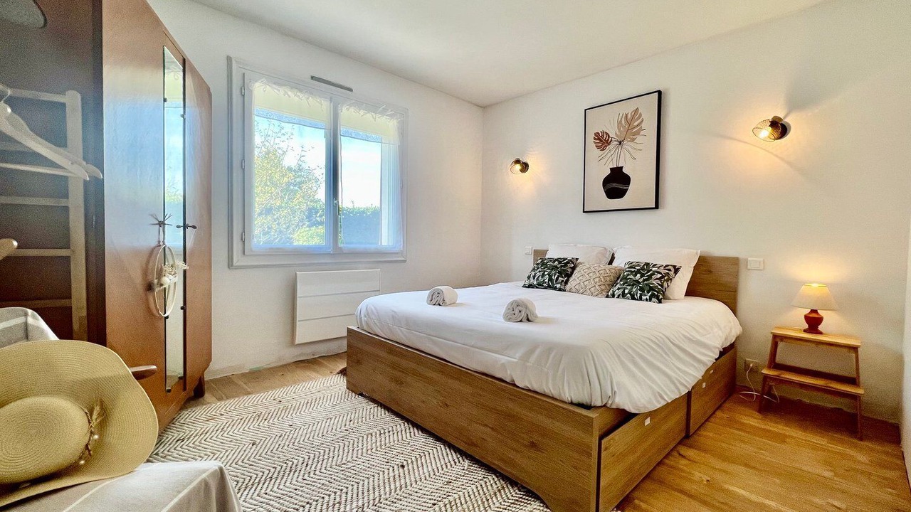 Photo of Bedroom in Fontaine-le-Comte