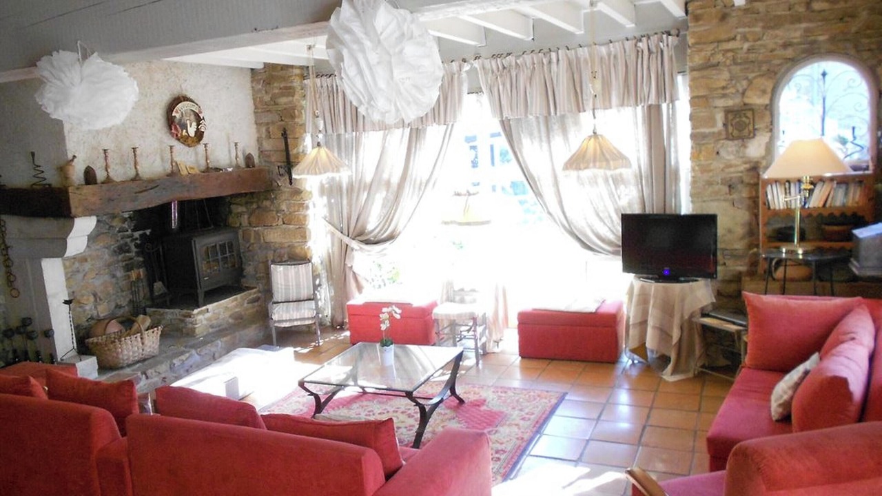 Photo of Livingroom in Haut-de-Bosdarros