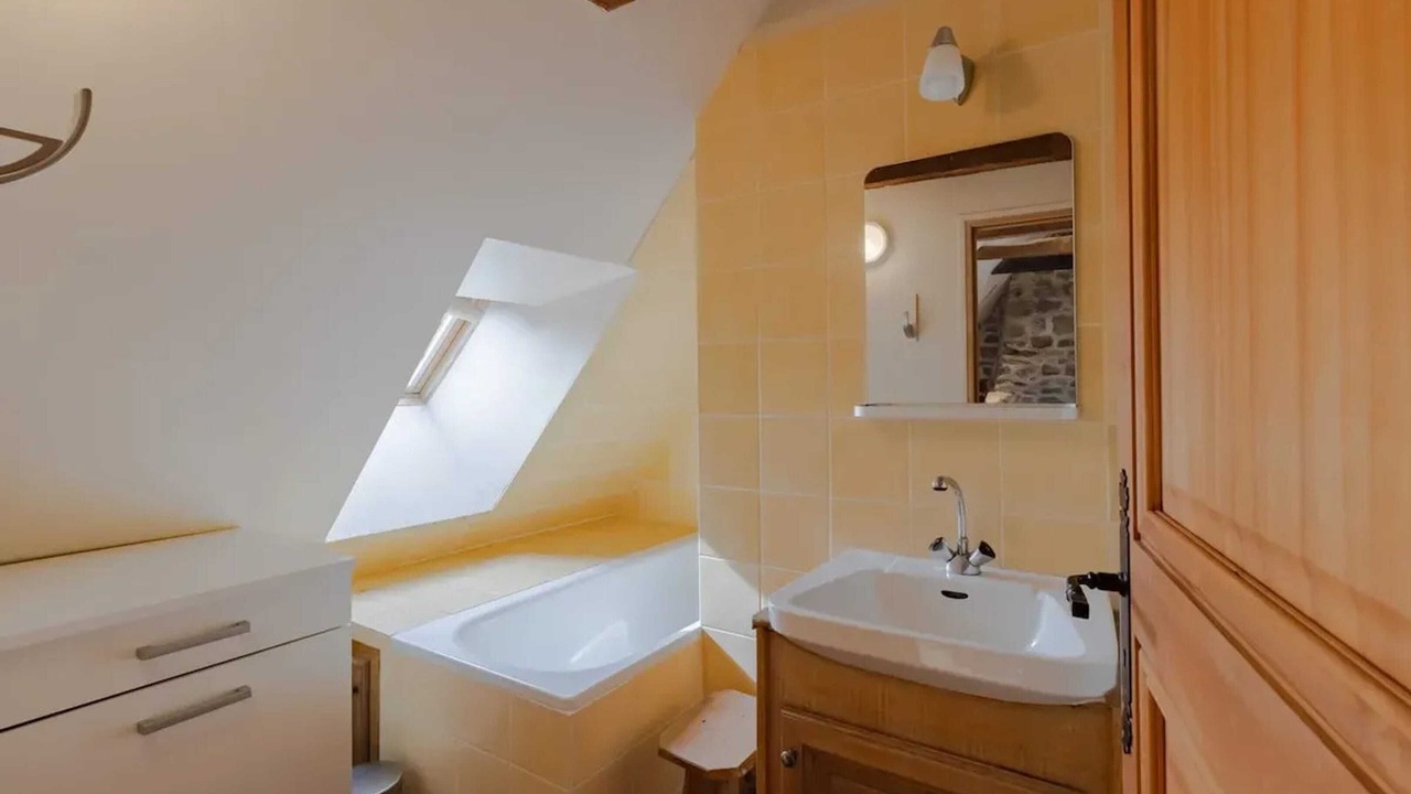 Photo of Bathroom in Chaumeil