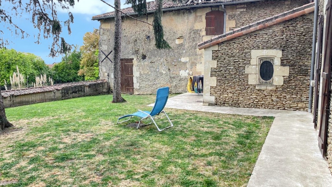 Photo of Outdoor in Mouterre-Silly