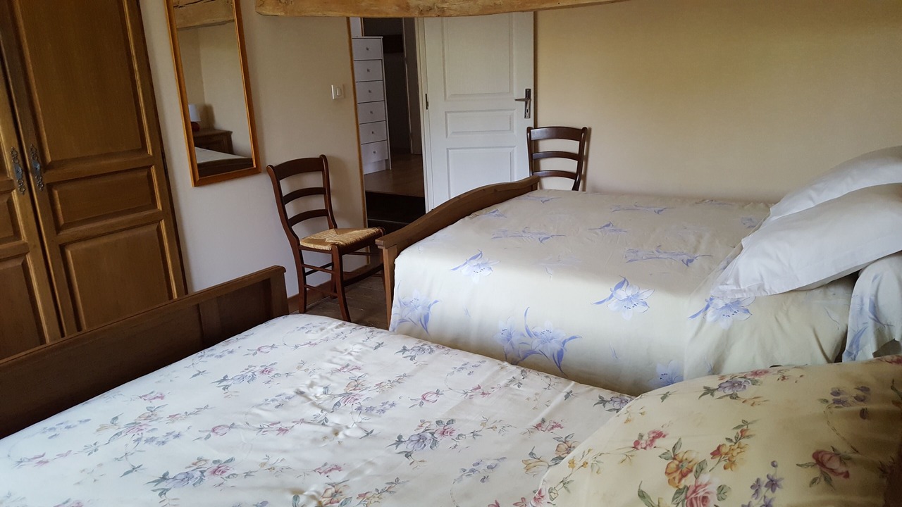 Photo of Bedroom in Montalembert
