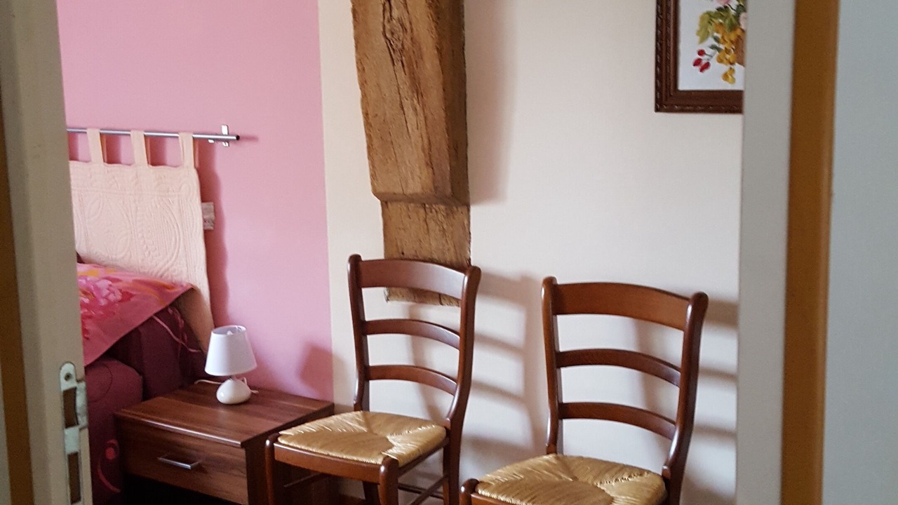 Photo of Bedroom in Montalembert