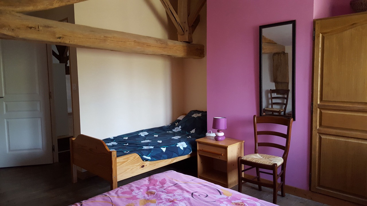 Photo of Bedroom in Montalembert