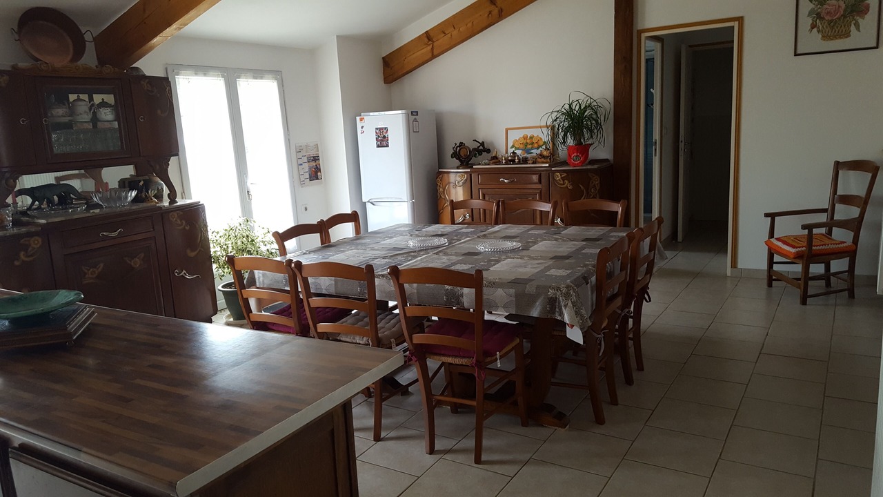 Photo of Others in Montalembert