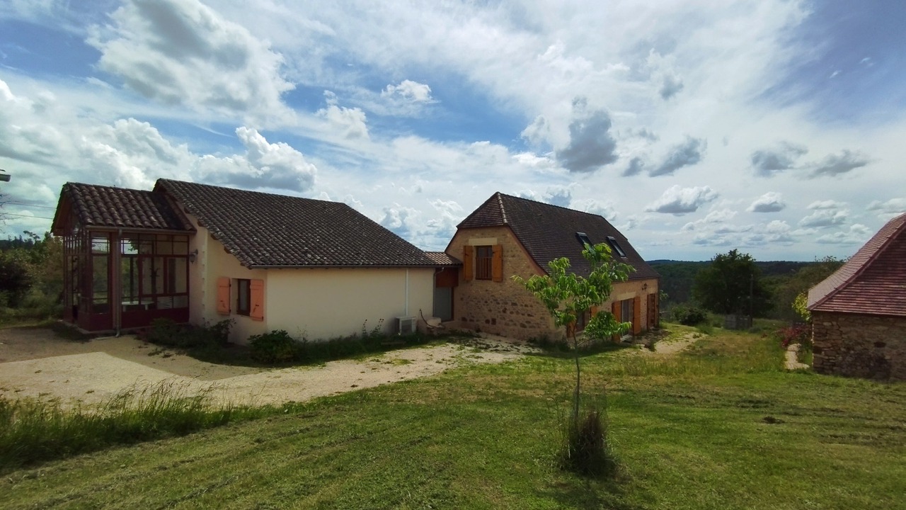 Photo of Outdoor in Rouffignac-Saint-Cernin-de-Reilhac