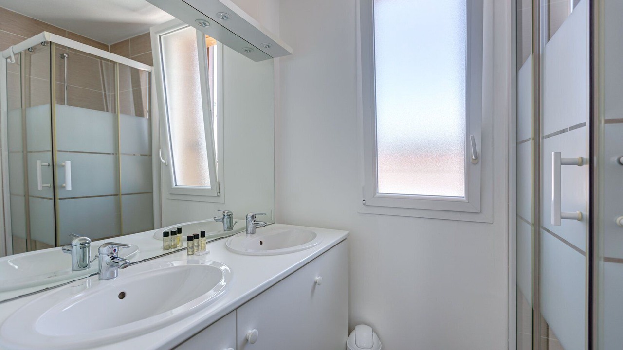 Photo of Bathroom in Bordeaux Maritime