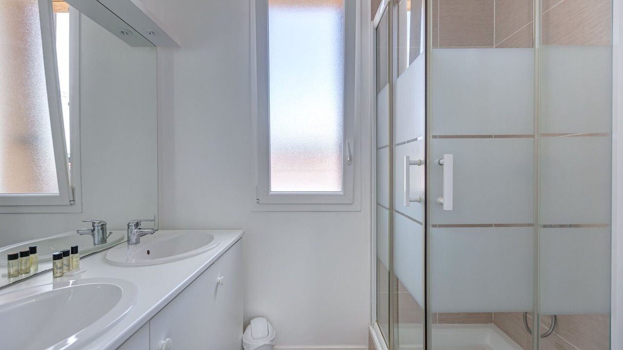 Photo of Bathroom in Bordeaux Maritime