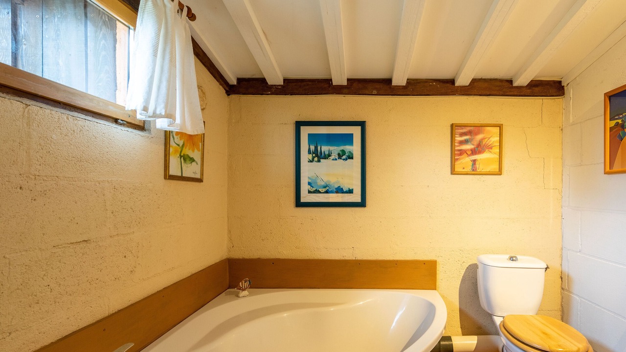 Photo of Bathroom in Gemozac