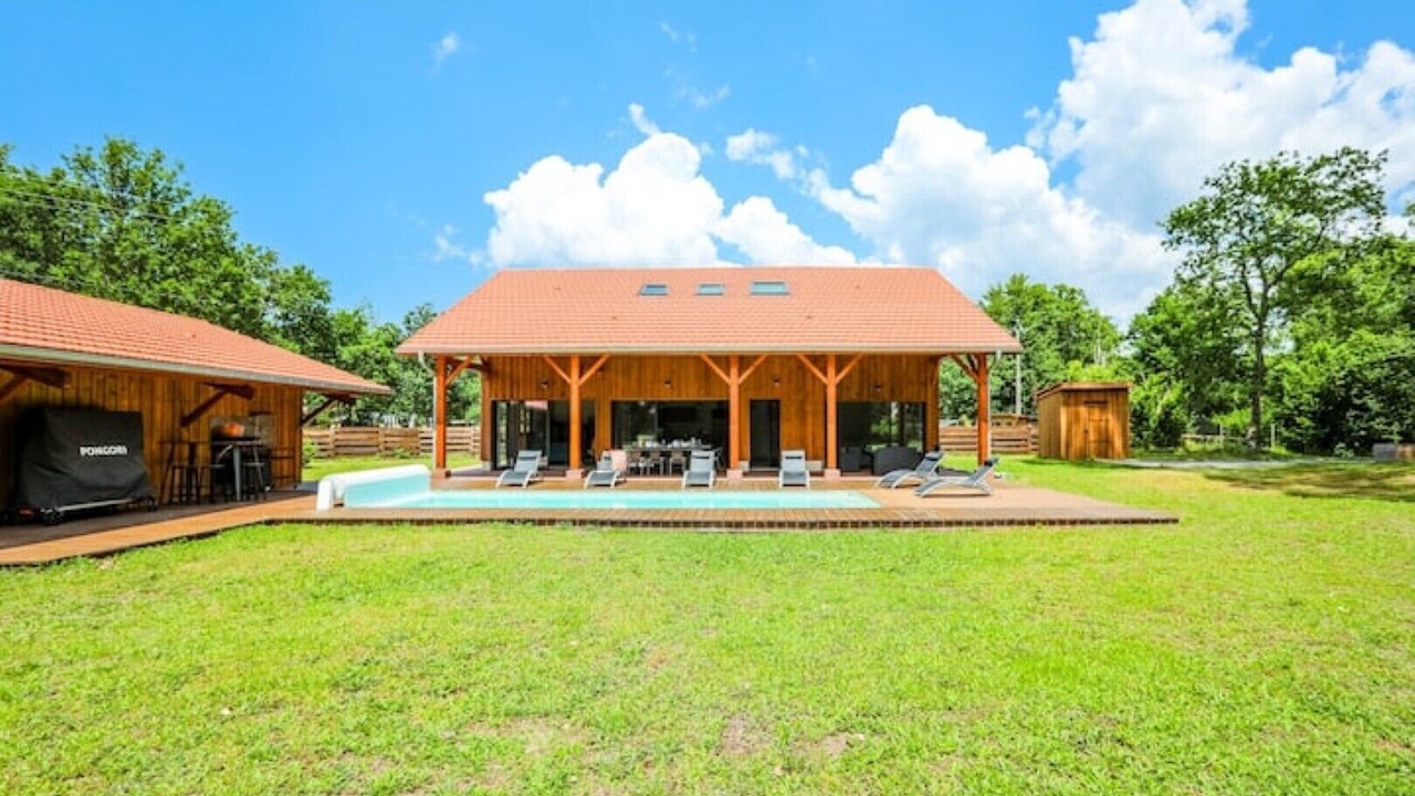 Photo of Outdoor in Saint-Paul-en-Born