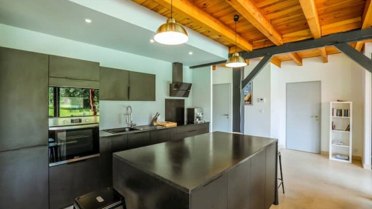 Photo of Kitchen in Saint-Paul-en-Born