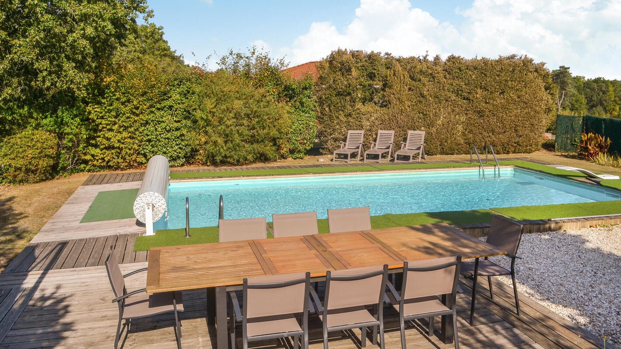 Photo of Outdoor in Marcillac-Saint-Quentin