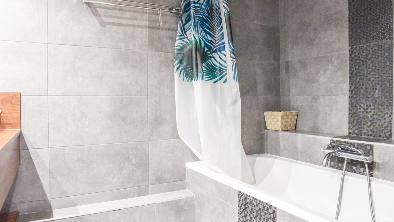 Photo of Bathroom in Lodi