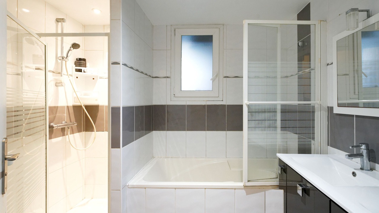 Photo of Bathroom in Boucau