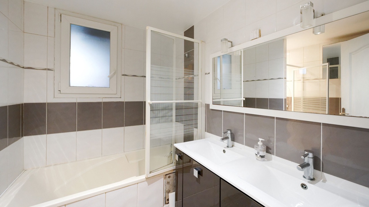 Photo of Bathroom in Boucau