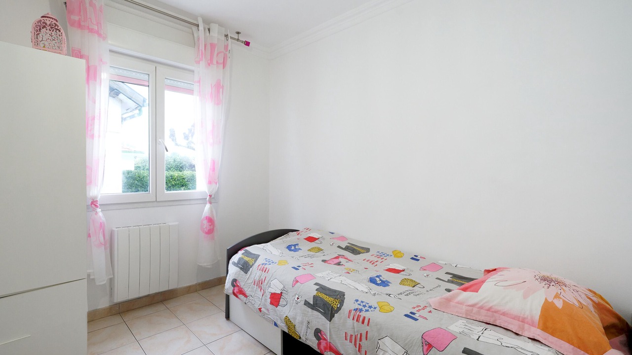 Photo of Bedroom in Boucau