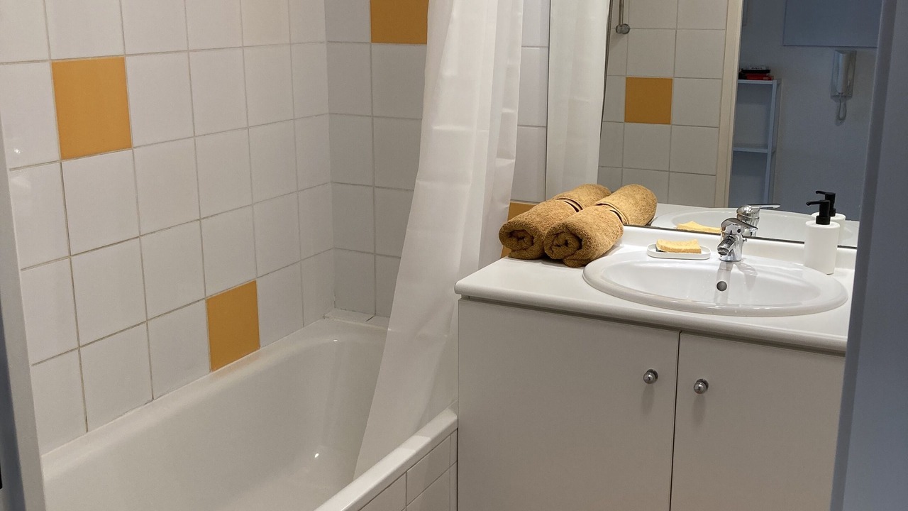 Photo of Bathroom in Saint-Medard-en-Jalles