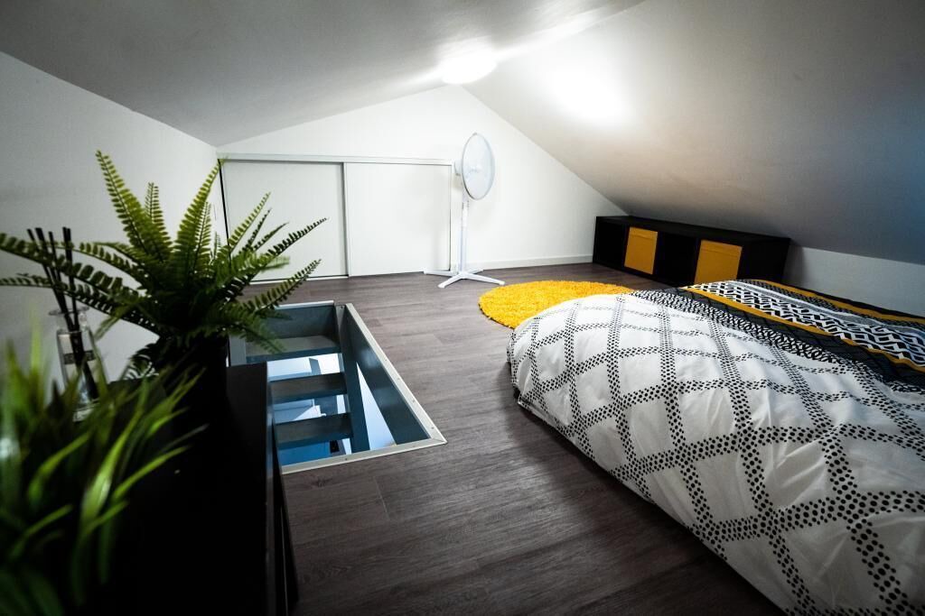 Photo of Bedroom in Pessac