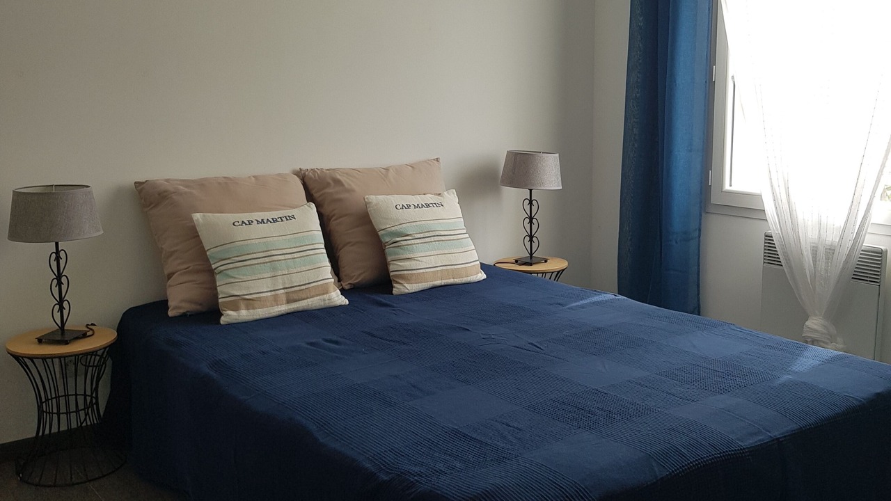 Photo of Bedroom in Saint Laurent de la Pree