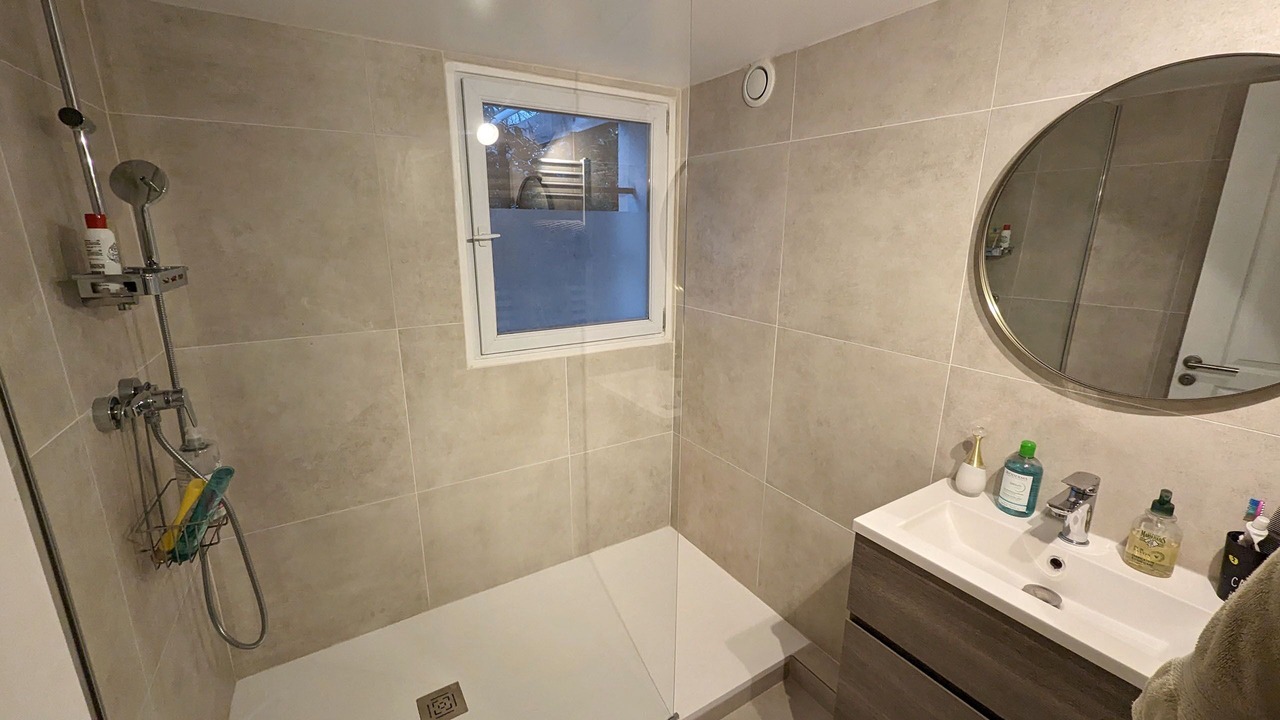 Photo of Bathroom in Bayonne