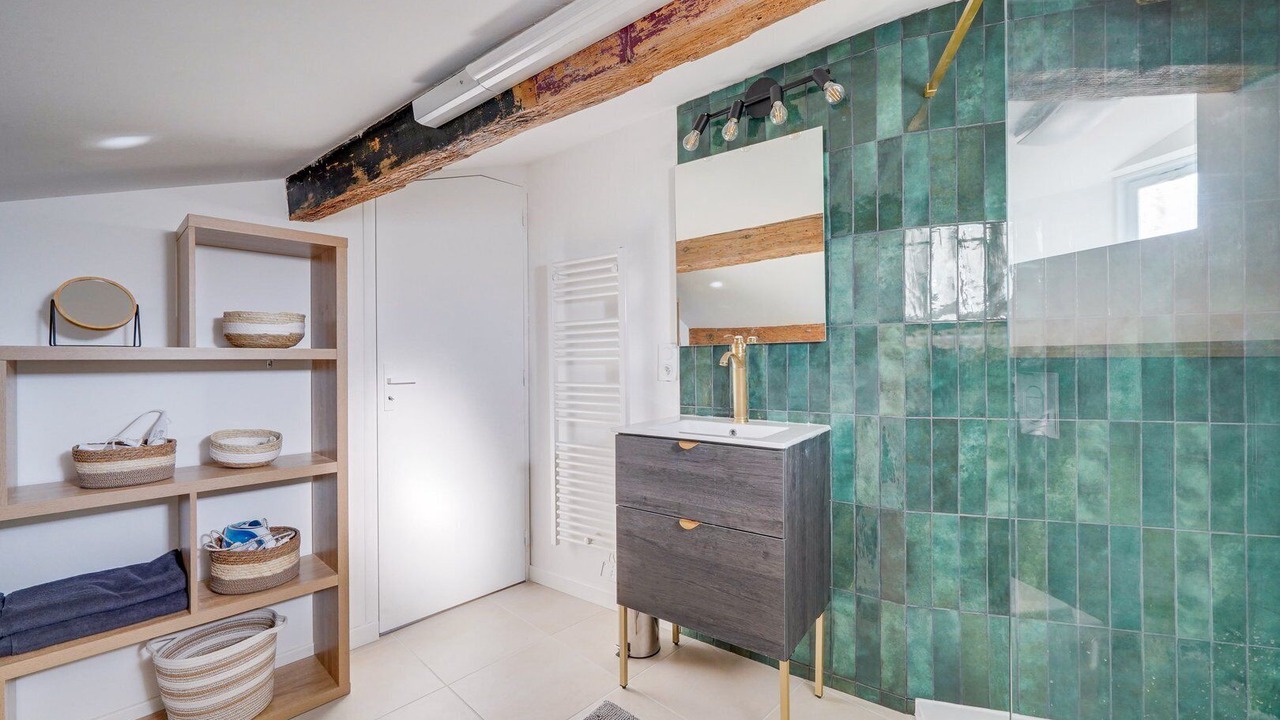Photo of Bathroom in Capucins - Victoire
