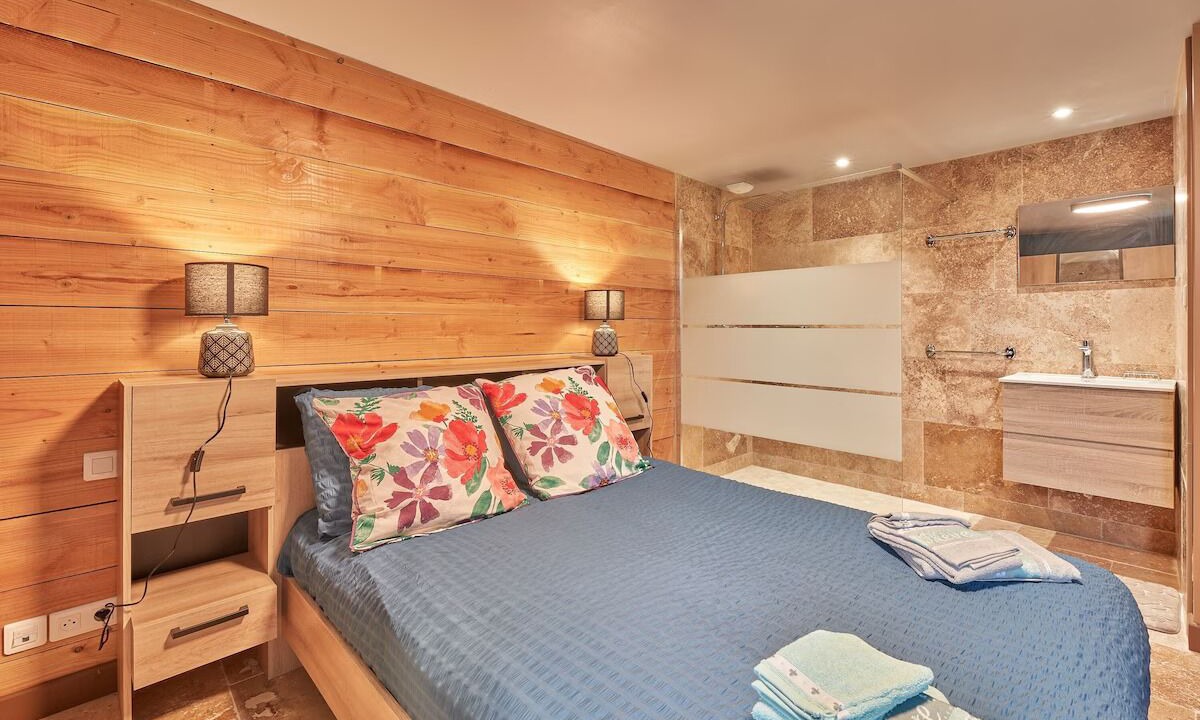 Photo of Bedroom in Saint-Aubin-de-Cadelech