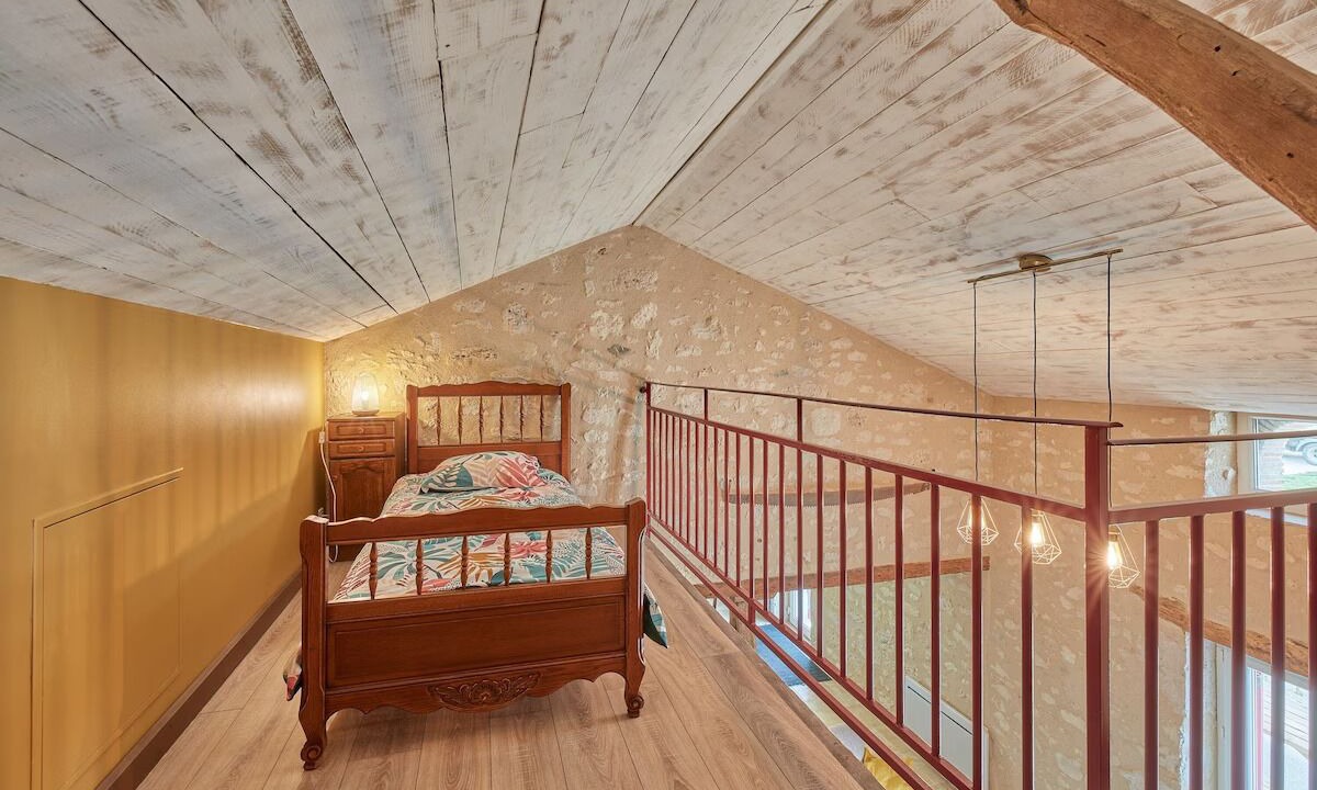 Photo of Bedroom in Saint-Aubin-de-Cadelech
