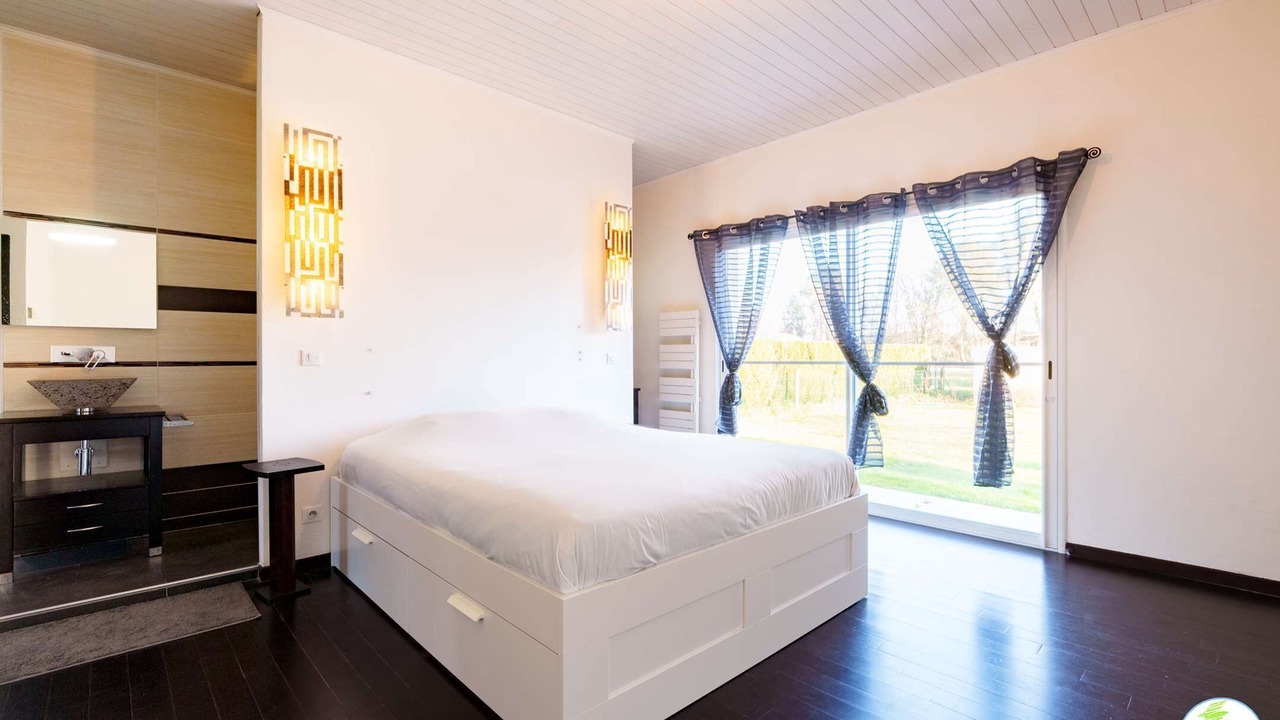 Photo of Bedroom in Parentis-en-Born