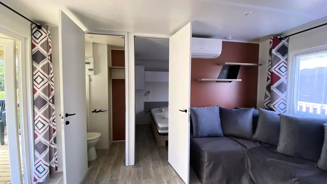 Photo of Bedroom in Saint-Paul-en-Born