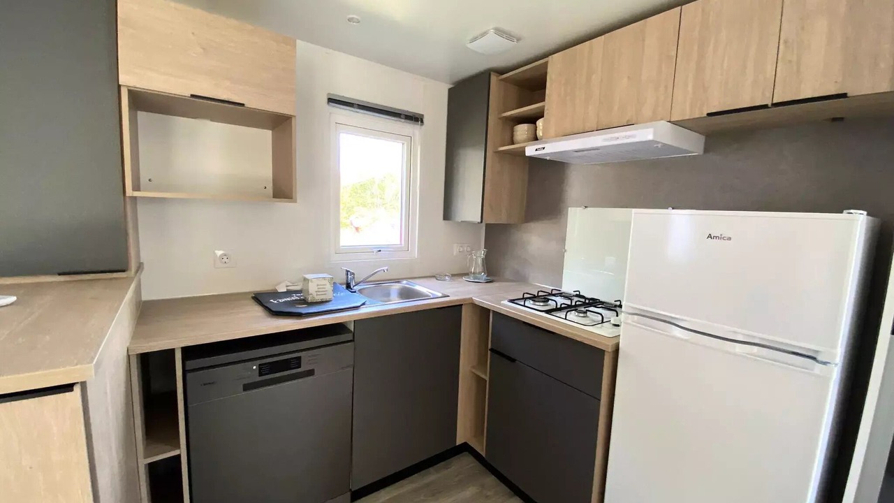 Photo of Kitchen in Saint-Paul-en-Born