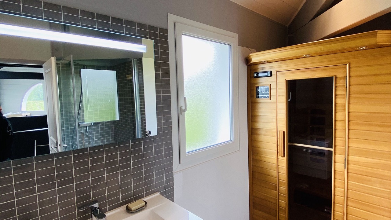 Photo of Bathroom in Genissac