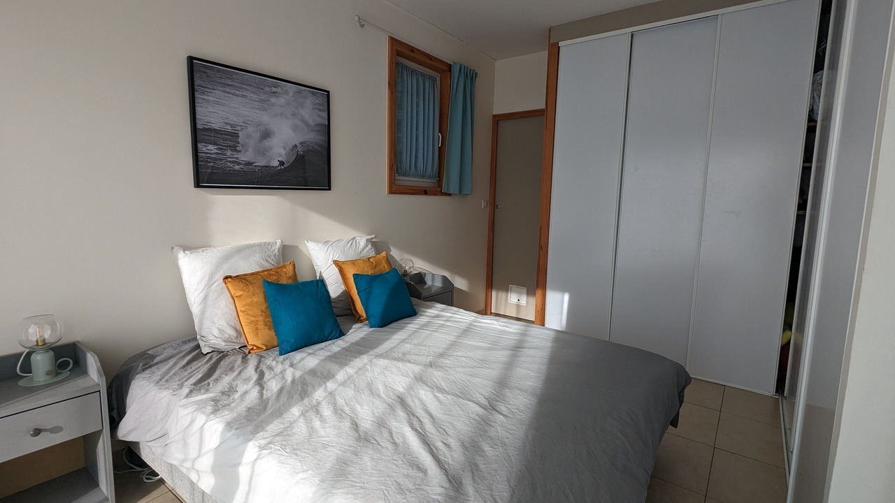 Photo of Bedroom in Messanges