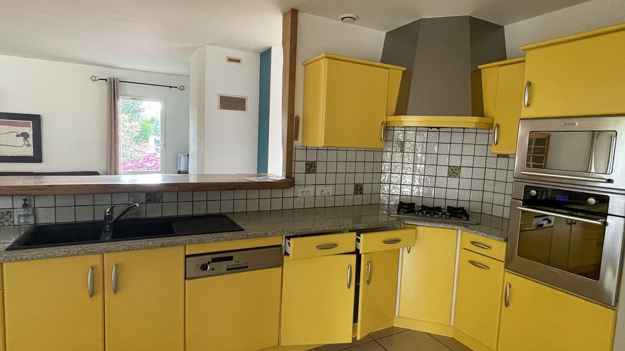 Photo of Kitchen in Messanges