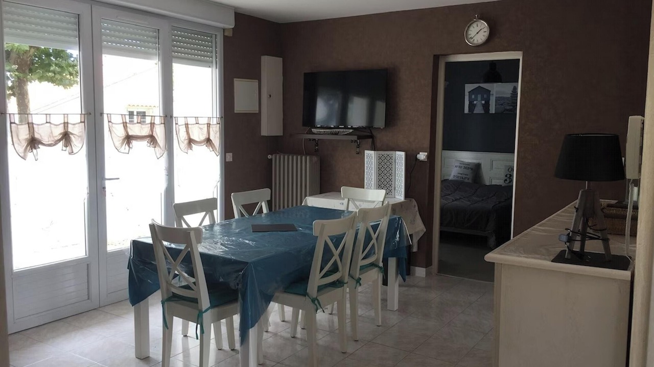 Photo of Livingroom in Port District