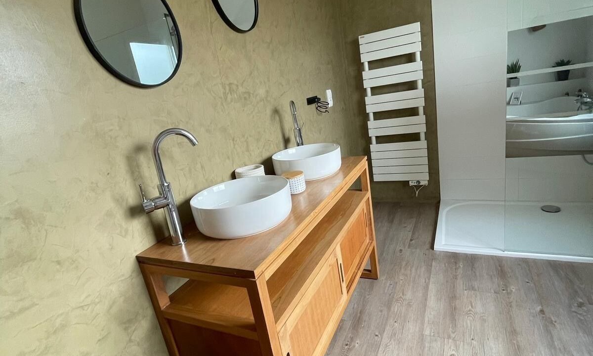 Photo of Bathroom in Tosse