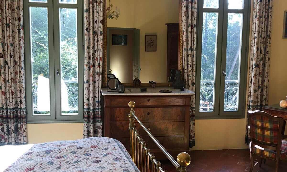Photo of Bedroom in Entrechaux
