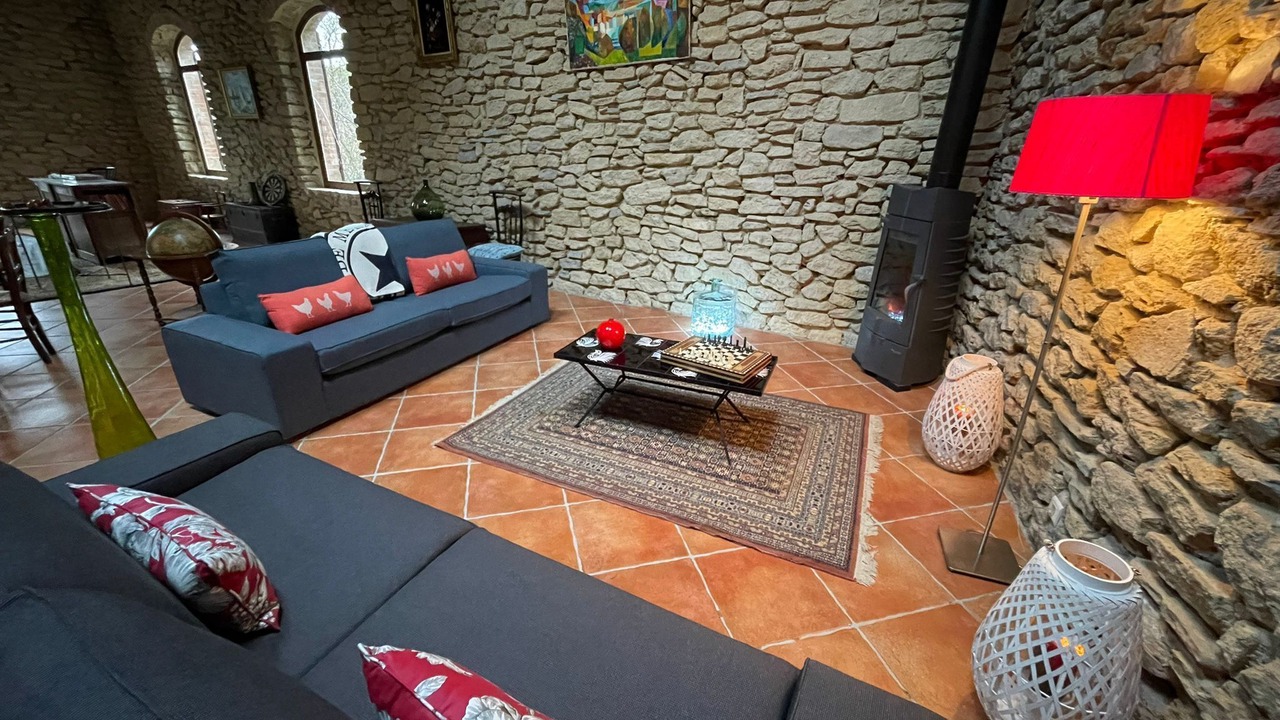 Photo of Livingroom in Entrechaux