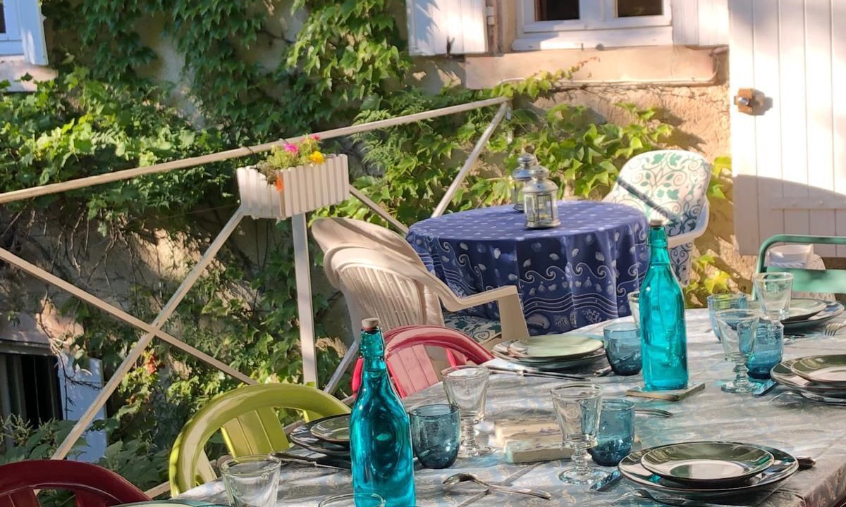 Photo of Outdoor in Entrechaux