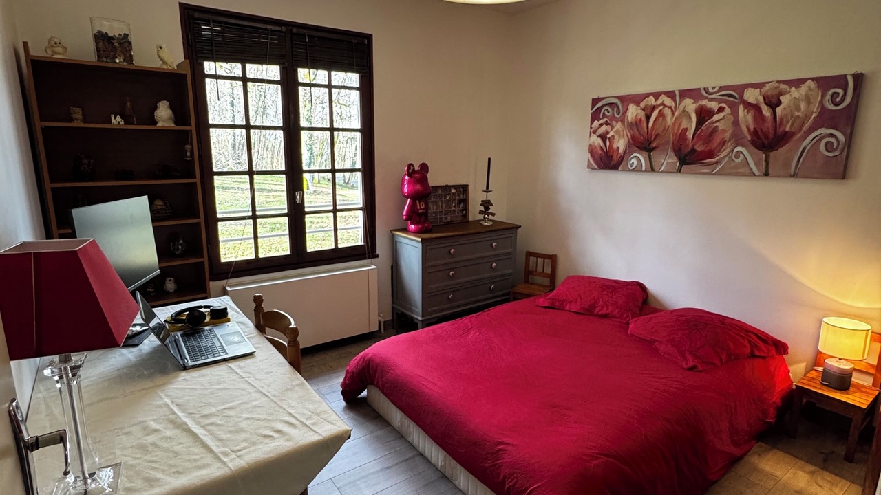 Photo of Bedroom in Paunat