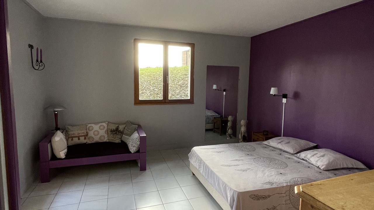 Photo of Bedroom in Paunat