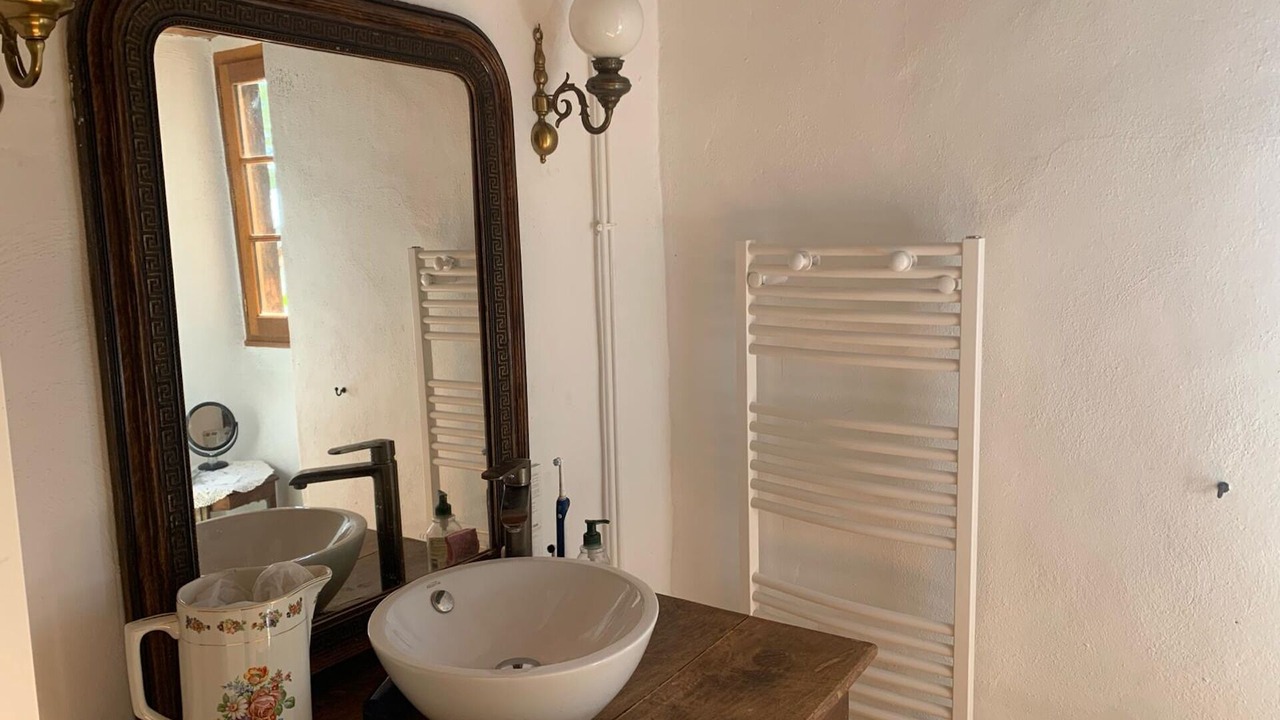 Photo of Bathroom in Lescun