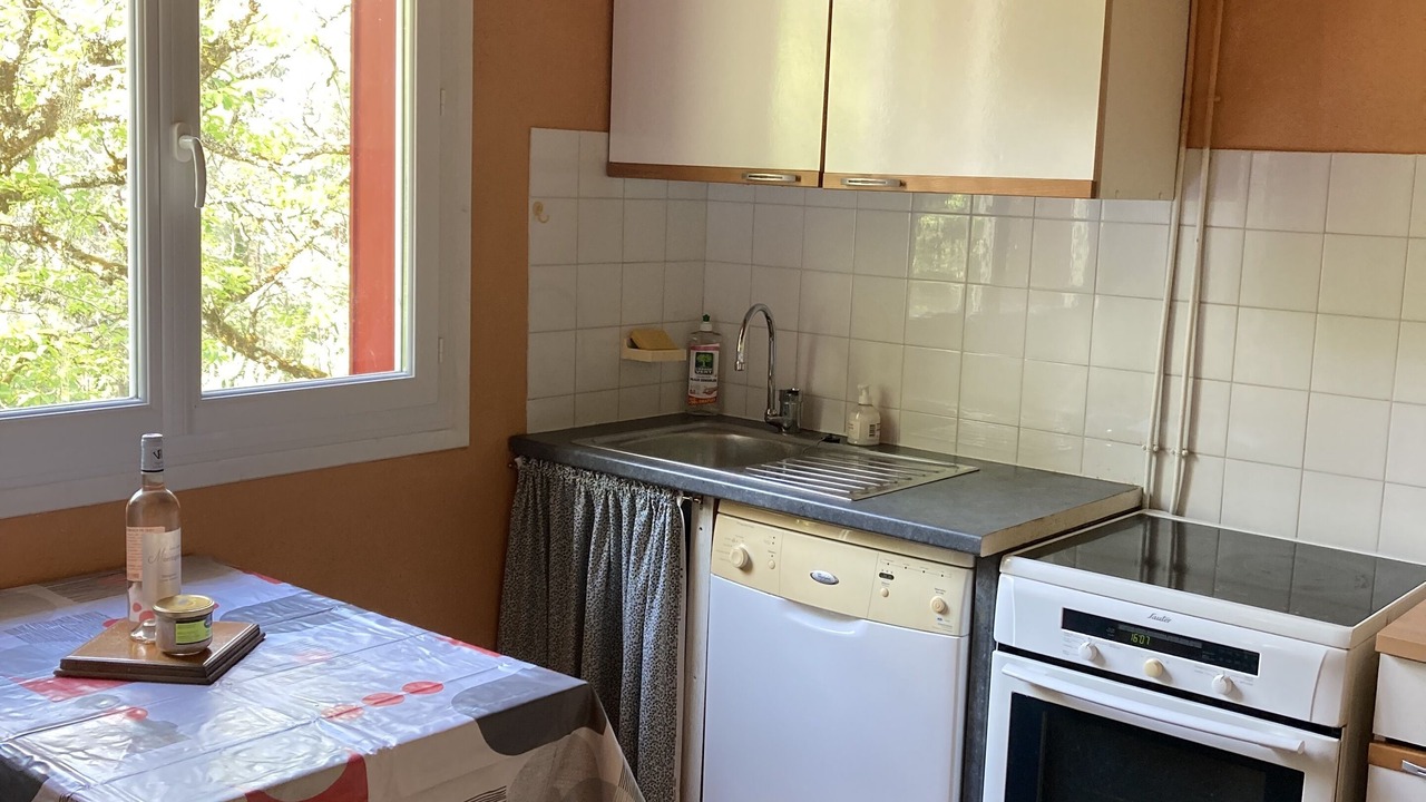 Photo of Kitchen in Valojoulx
