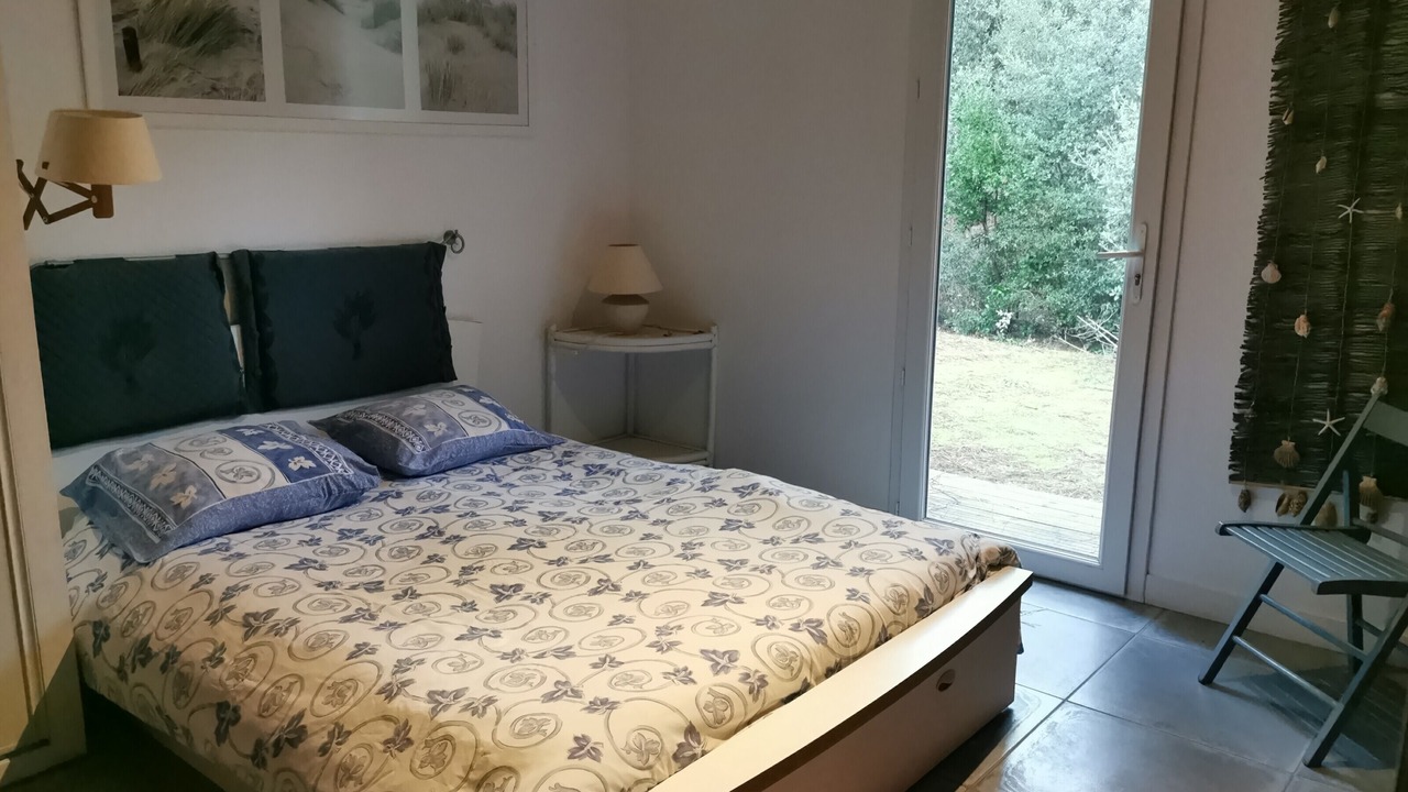 Photo of Bedroom in Saint-Trojan-les-Bains