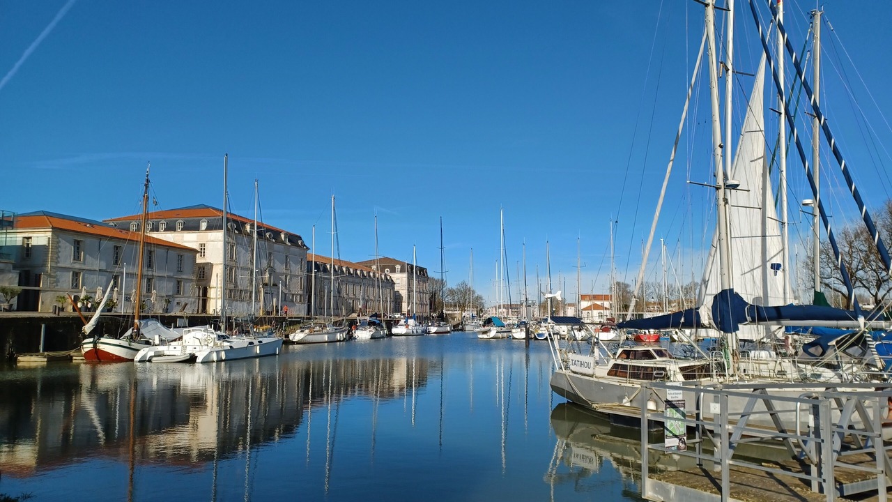 Photo of Others in Rochefort