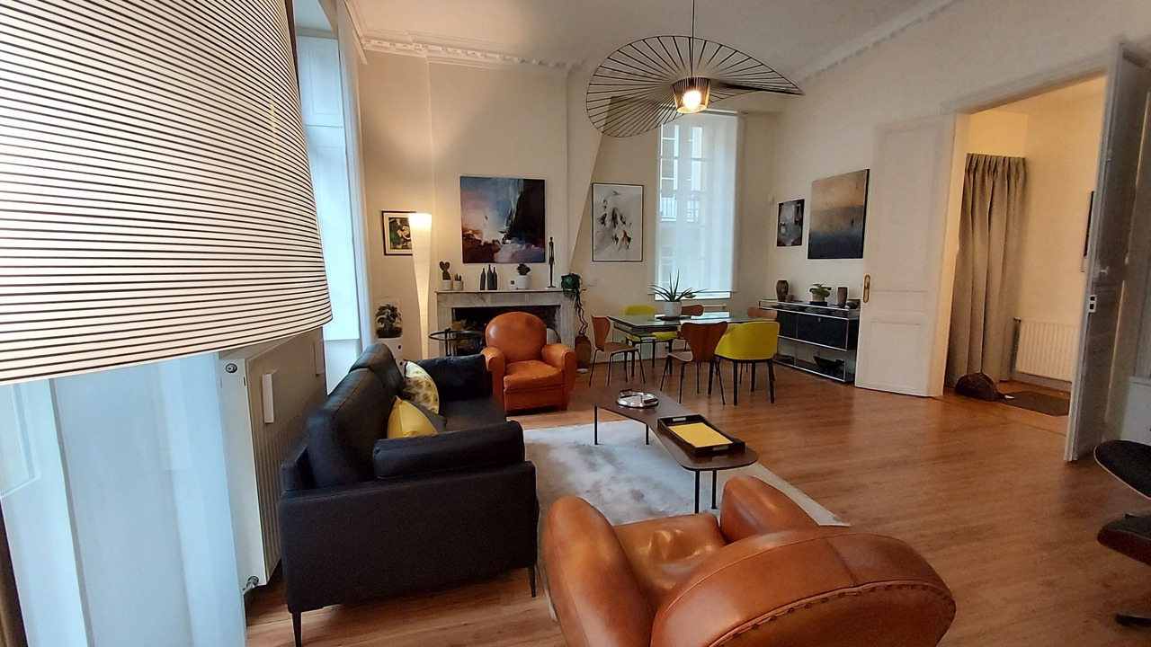 Photo of Livingroom in Hotel de Ville - Quinconces