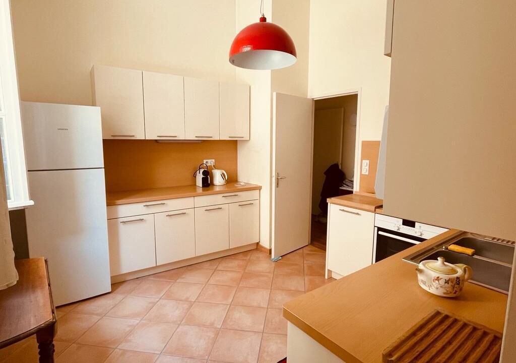 Photo of Kitchen in Hotel de Ville - Quinconces