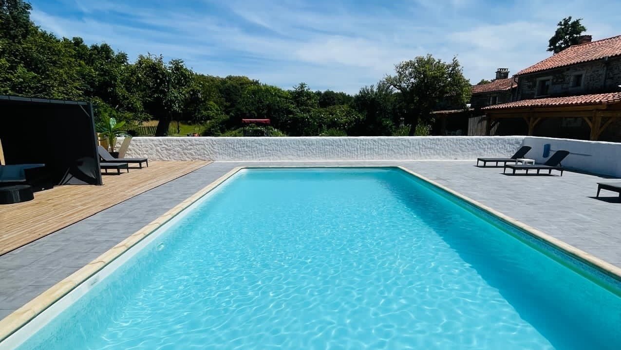 Photo of Outdoor in La Chapelle-Pouilloux