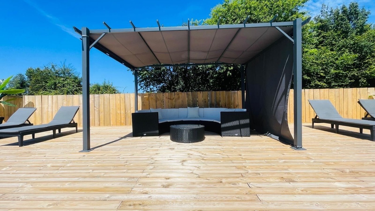 Photo of Patio Balcony in La Chapelle-Pouilloux