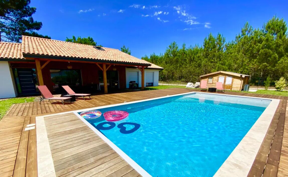 Photo of Outdoor in Escource