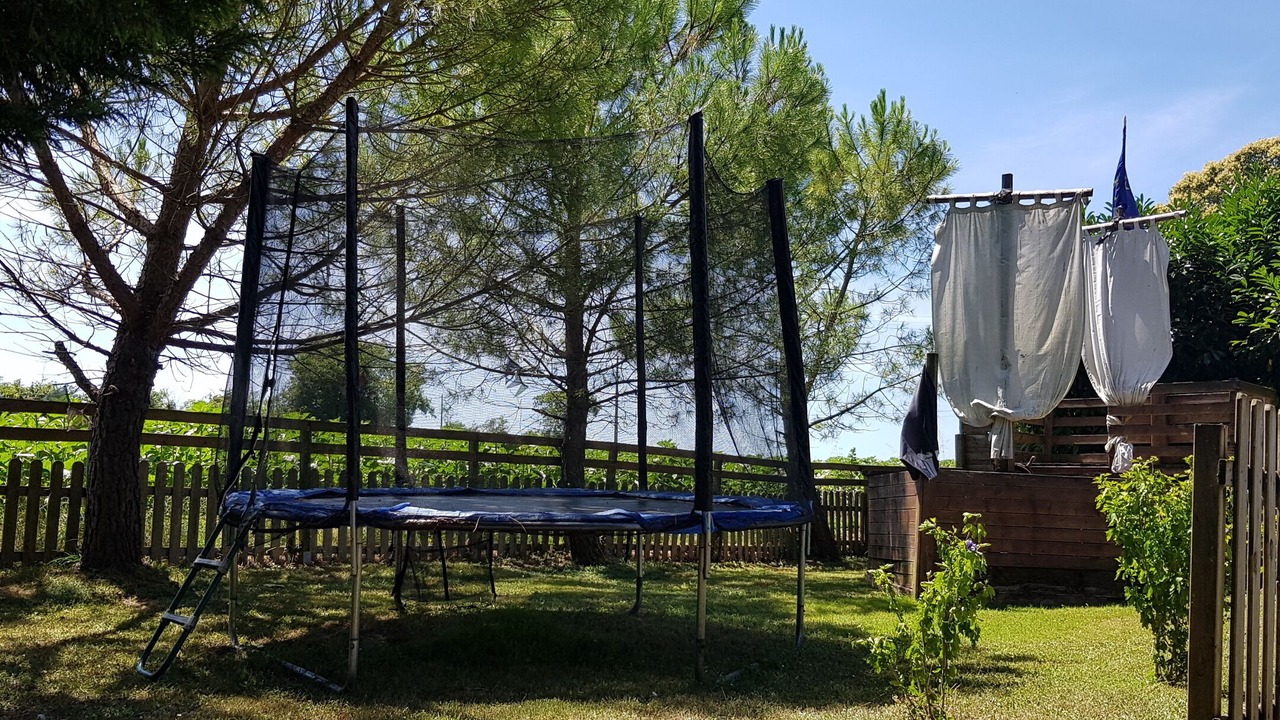 Photo of Outdoor in Saint-Pierre-de-Juillers